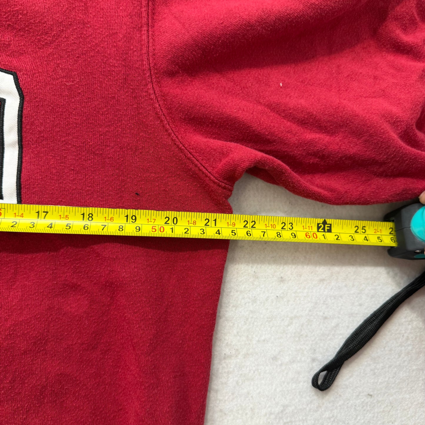 Colosseum Men's Crimson Cotton Sweatshirt Crew Neck Long Sleeves Graphic Size M