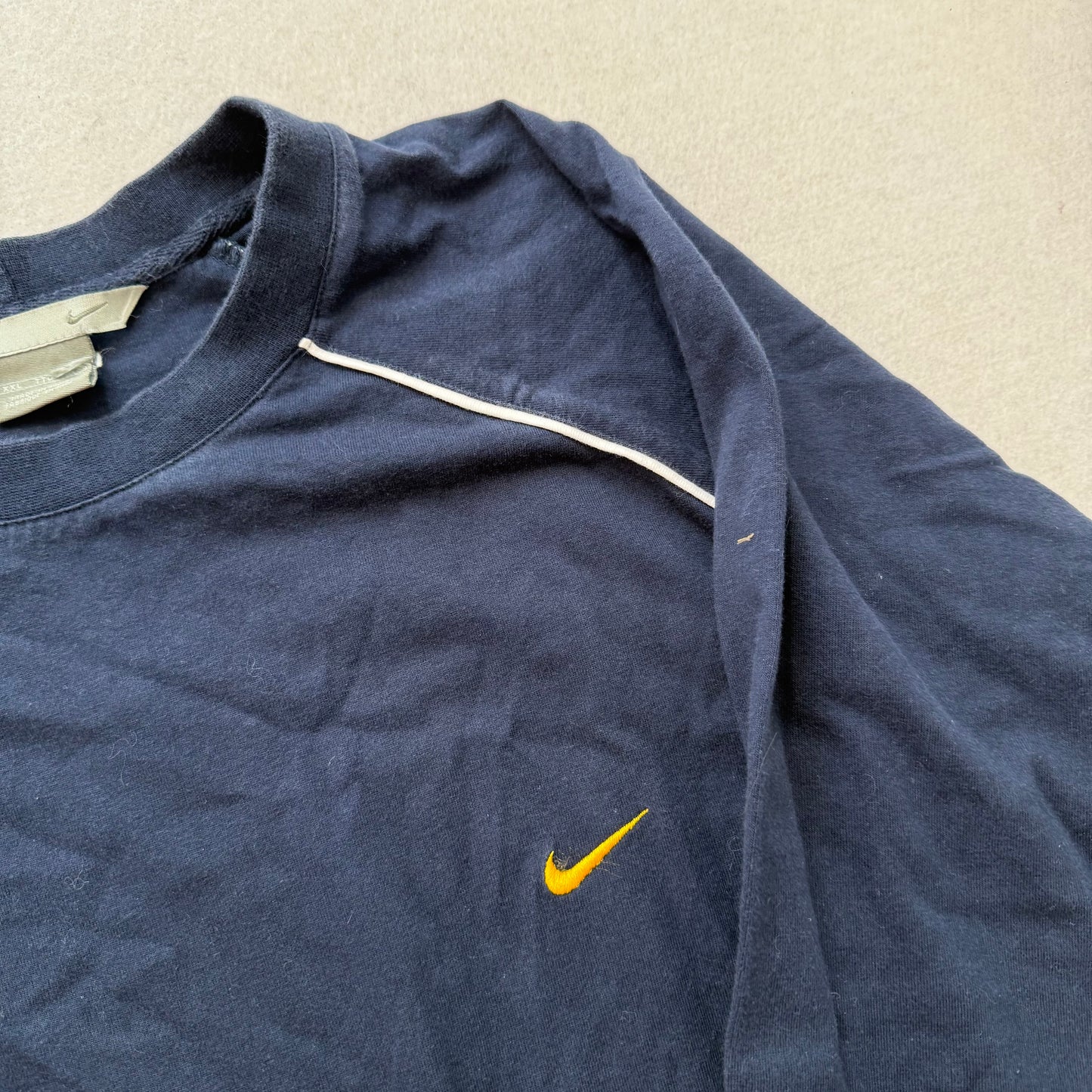 Nike Men Navy Yellow Cotton T-Shirt Long Sleeves Raglan Cut Swoosh Logo Size 2XL