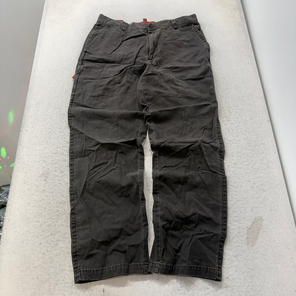 Dockers Relaxed Fit Flat Front Cargo Pants Gray Size 36x34 photo 1