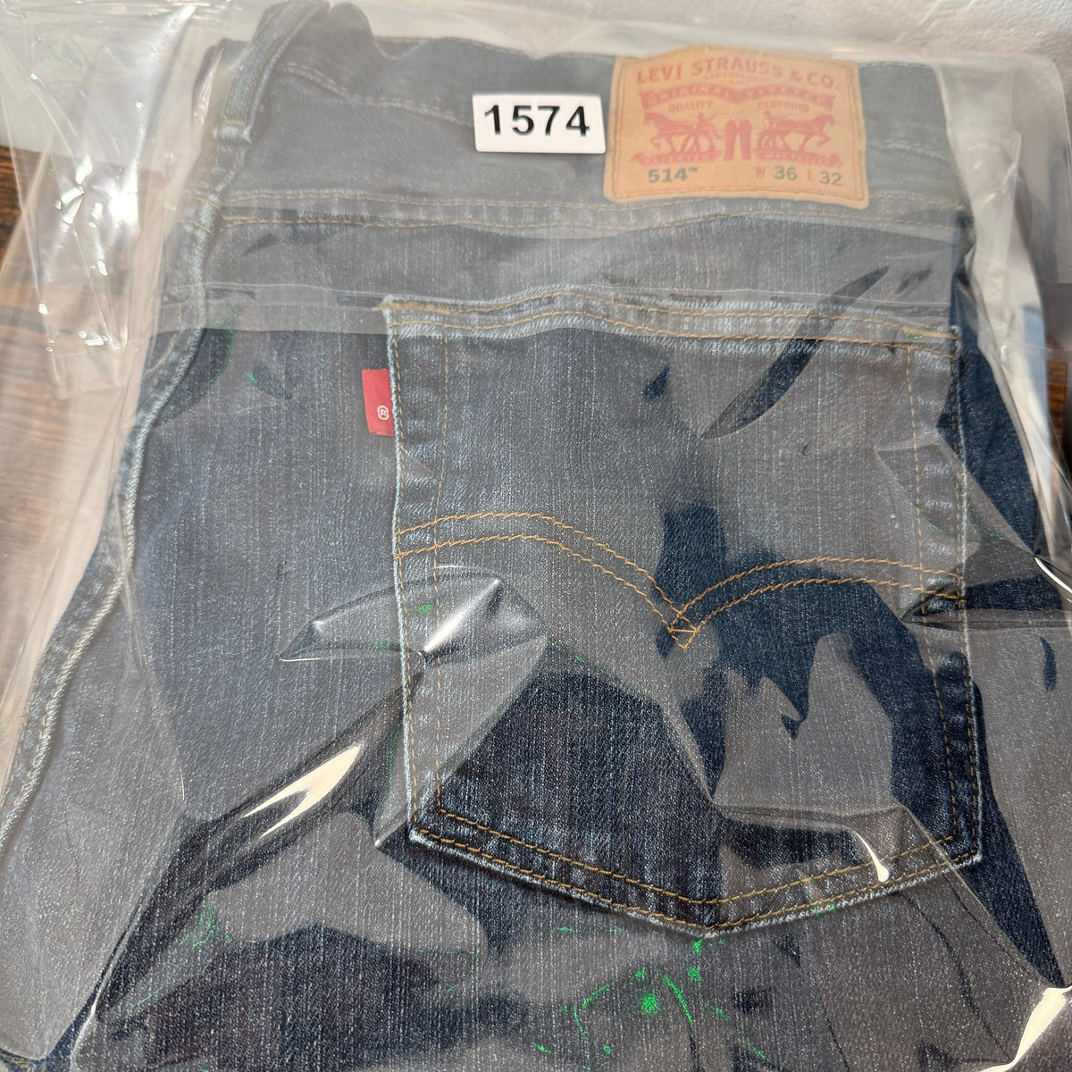 Levis Dark Wash Straight Leg Jeans Size 38x30 photo 10