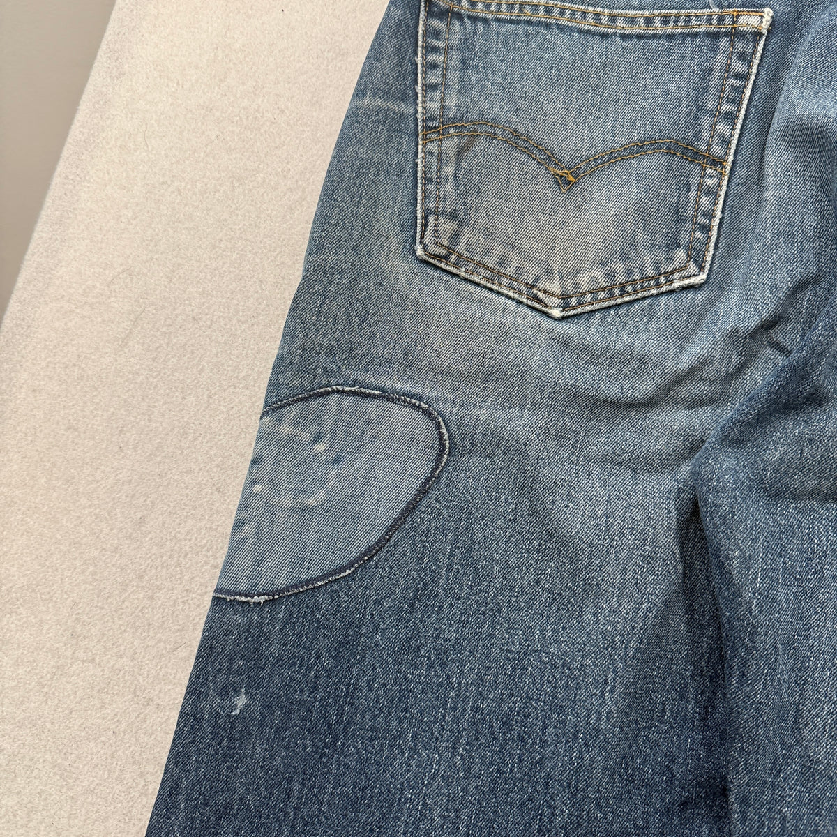 Levis Vintage Distressed Patched Straight Jeans Size 36x30 photo 10