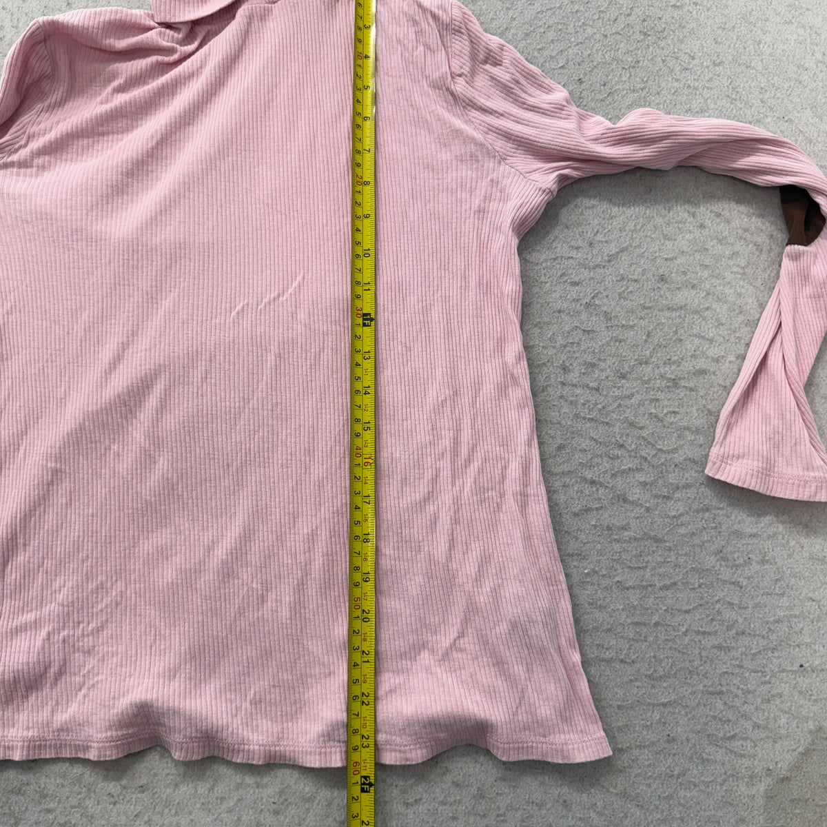Lauren Ralph Lauren pink turtleneck measurement
