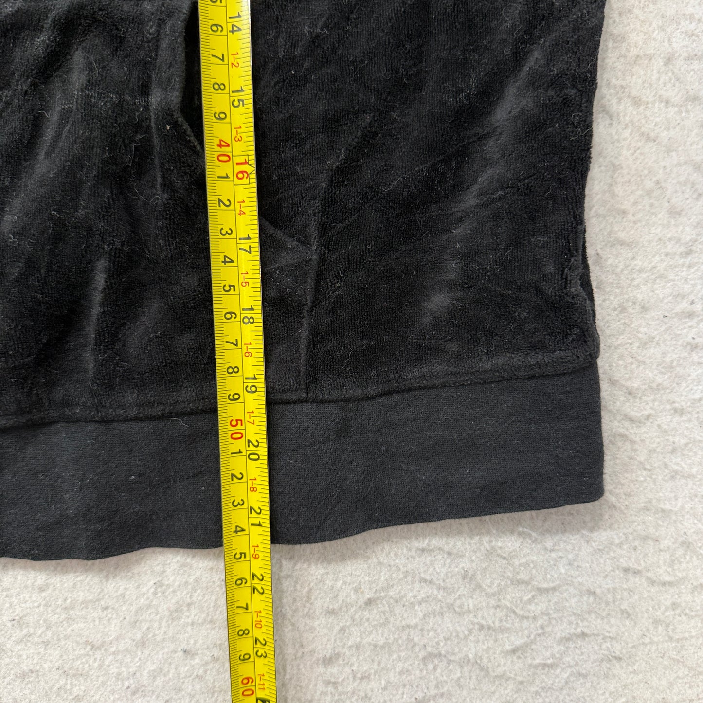 Juicy Couture Women's Black Velour Zip-Up Hoodie Loungewear Pockets Y2K Size XL