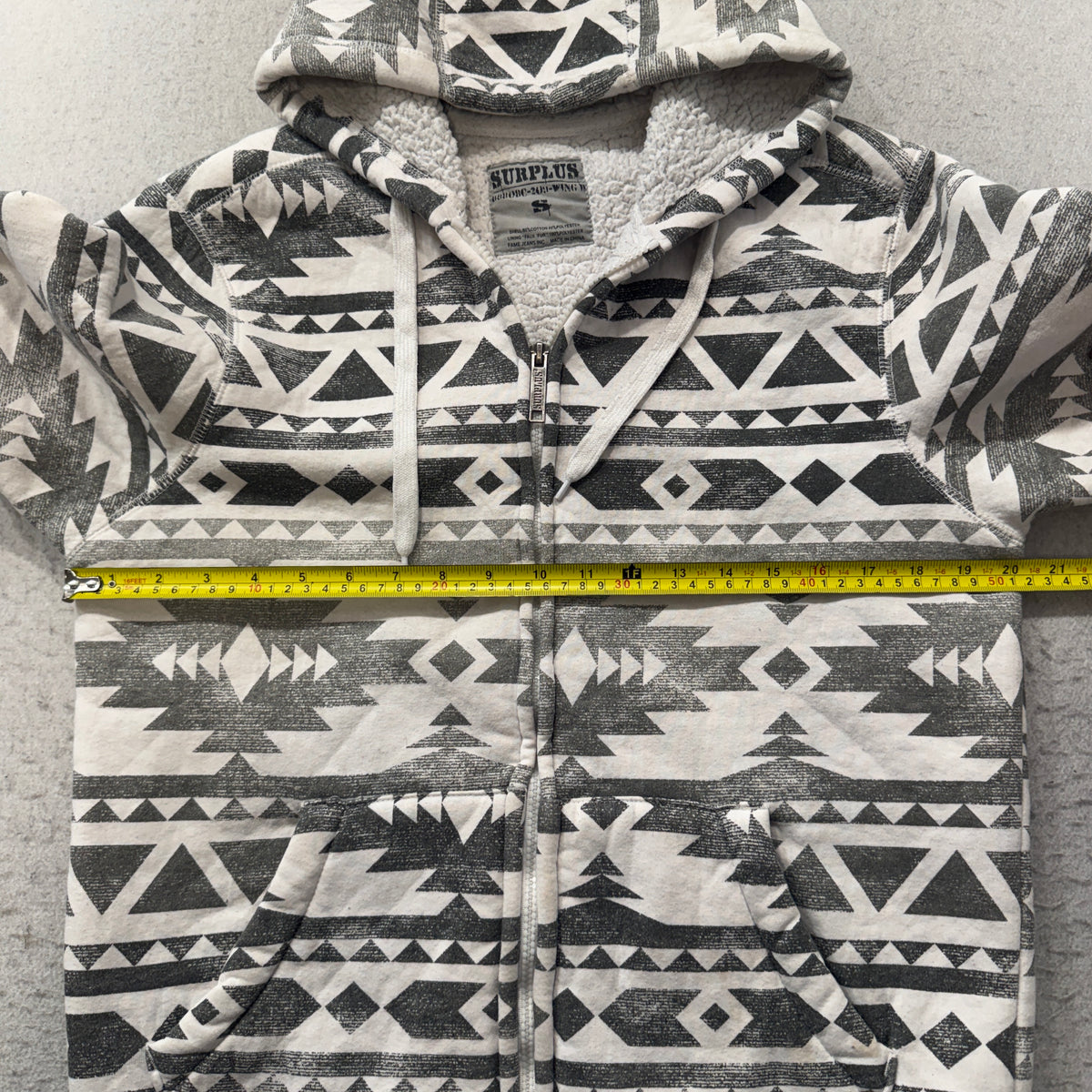 Surplus Aztec Sherpa Lined Full-Zip Hoodie Women's Cream Gray Print Size S photo 4