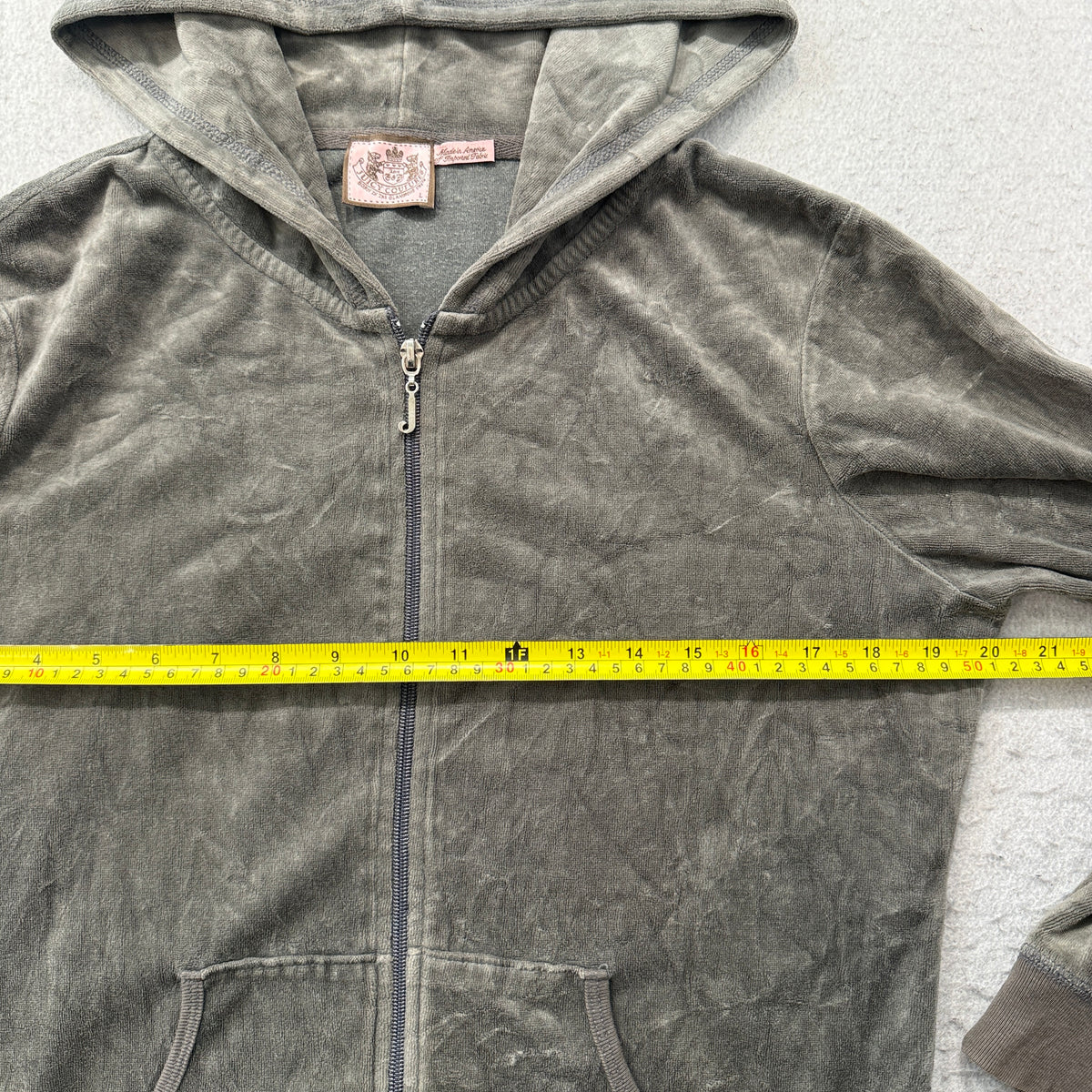 Vintage Juicy Couture Women's Taupe Green Velour Zip-Up Hoodie Loungewear Size L