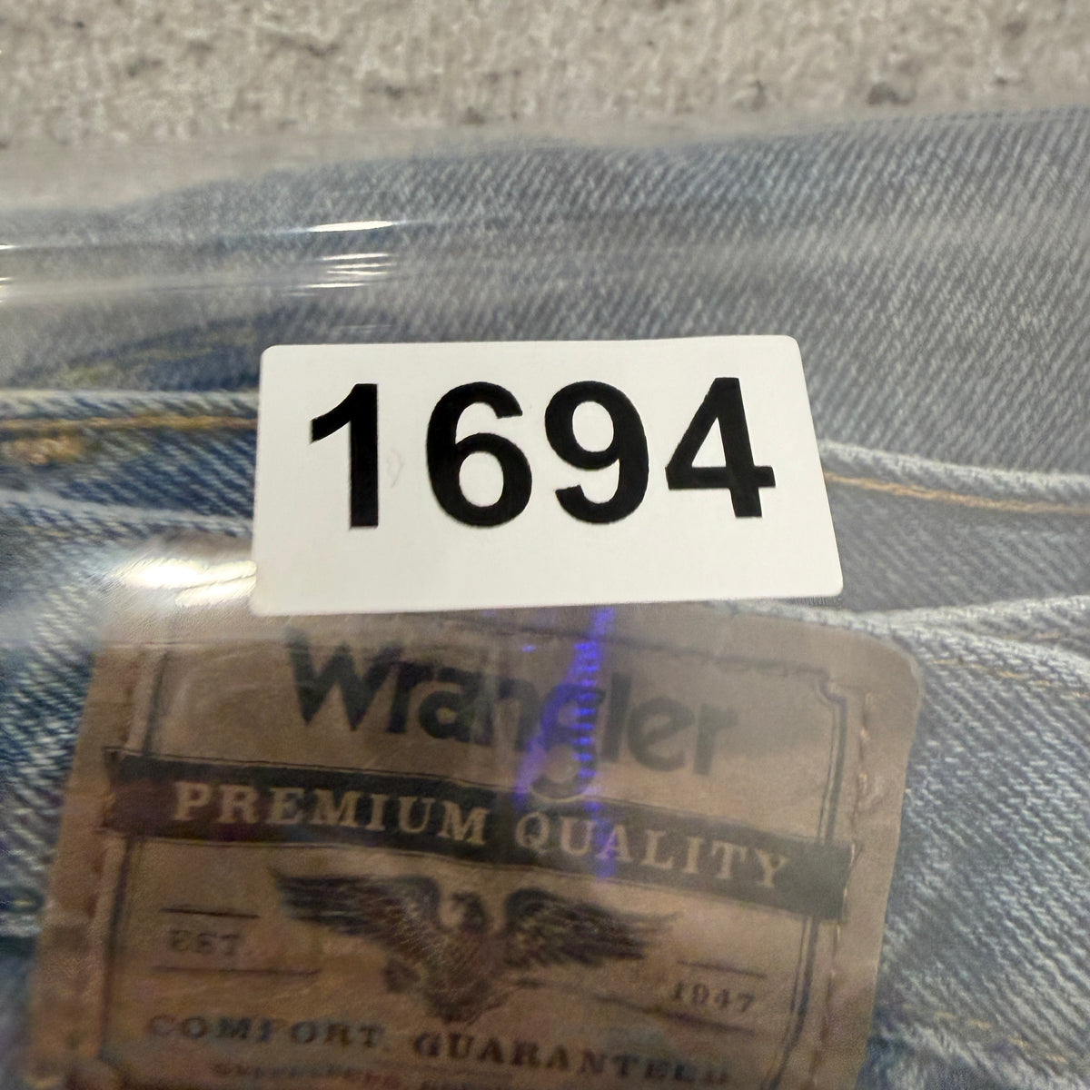 Wrangler Regular Fit Jeans Men's Light Wash Blue Denim Five Pocket Size 36x34 photo 8