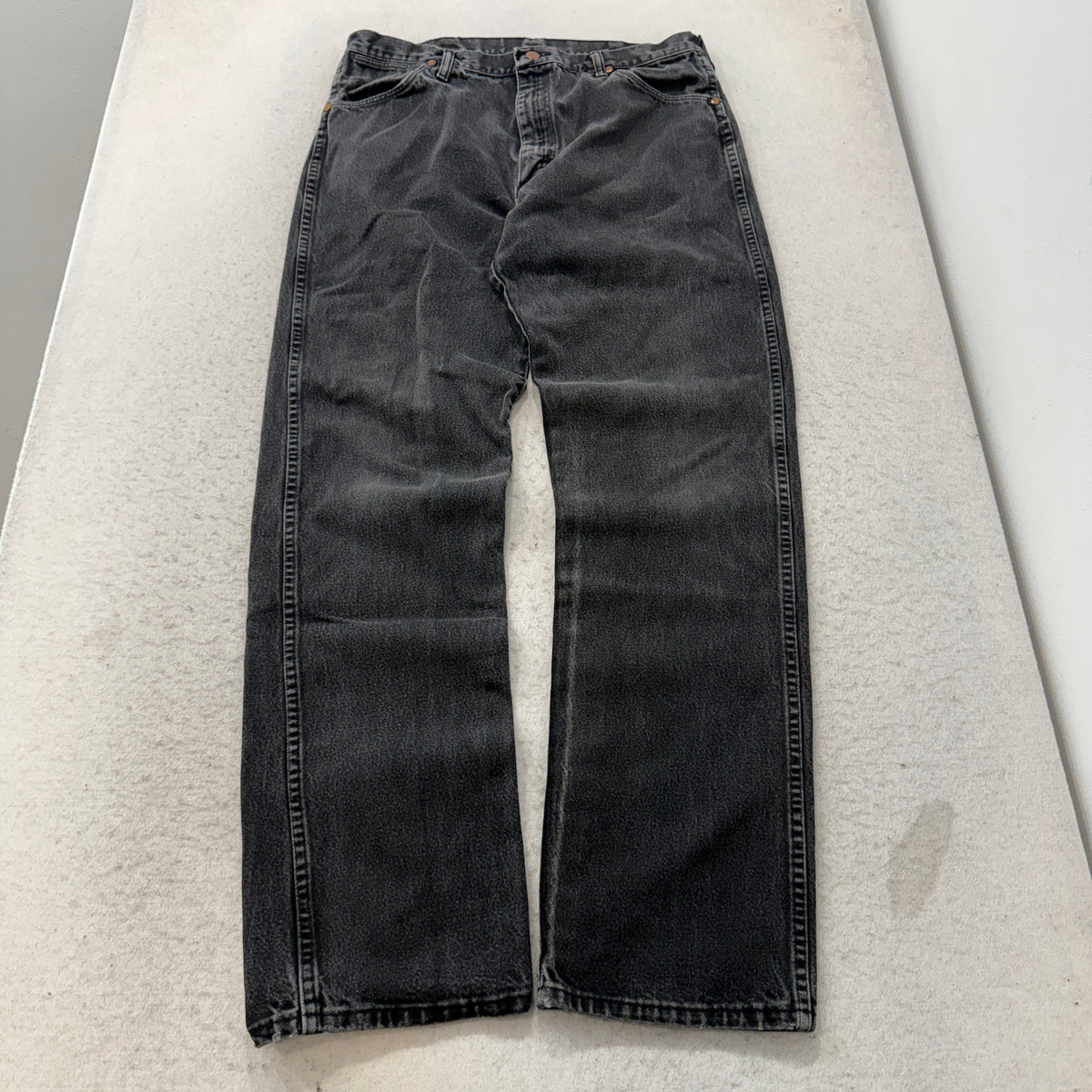 Wrangler Black Denim Cowboy Cut Jeans Size 34x32 photo 1