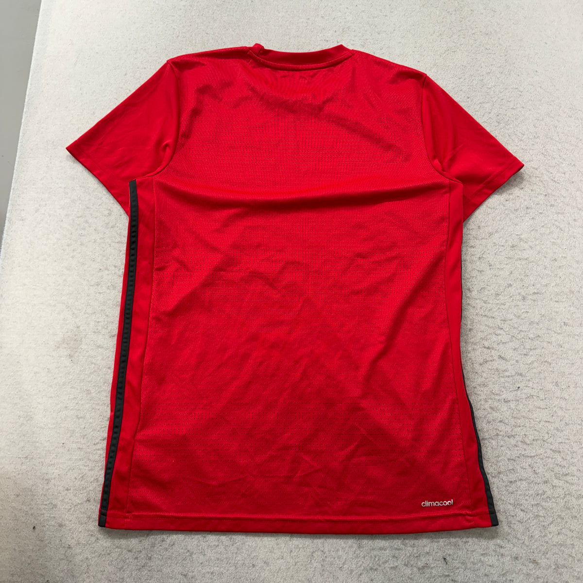Adidas Climacool red tee back view