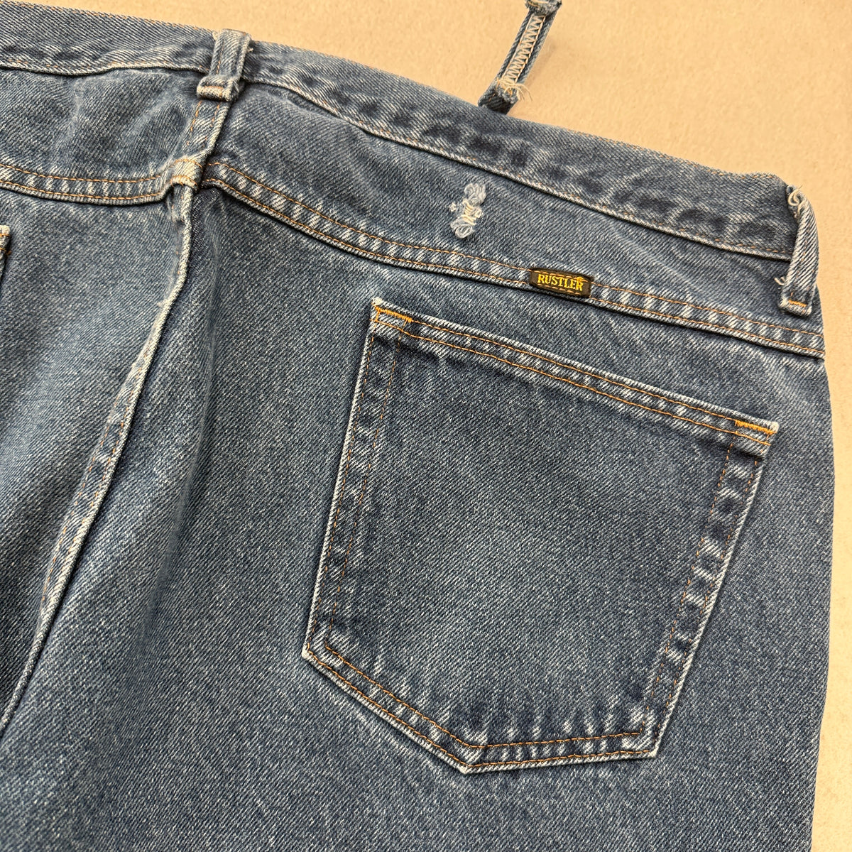 Medium Wash Relaxed Fit Jeans Size 44x30 photo 7