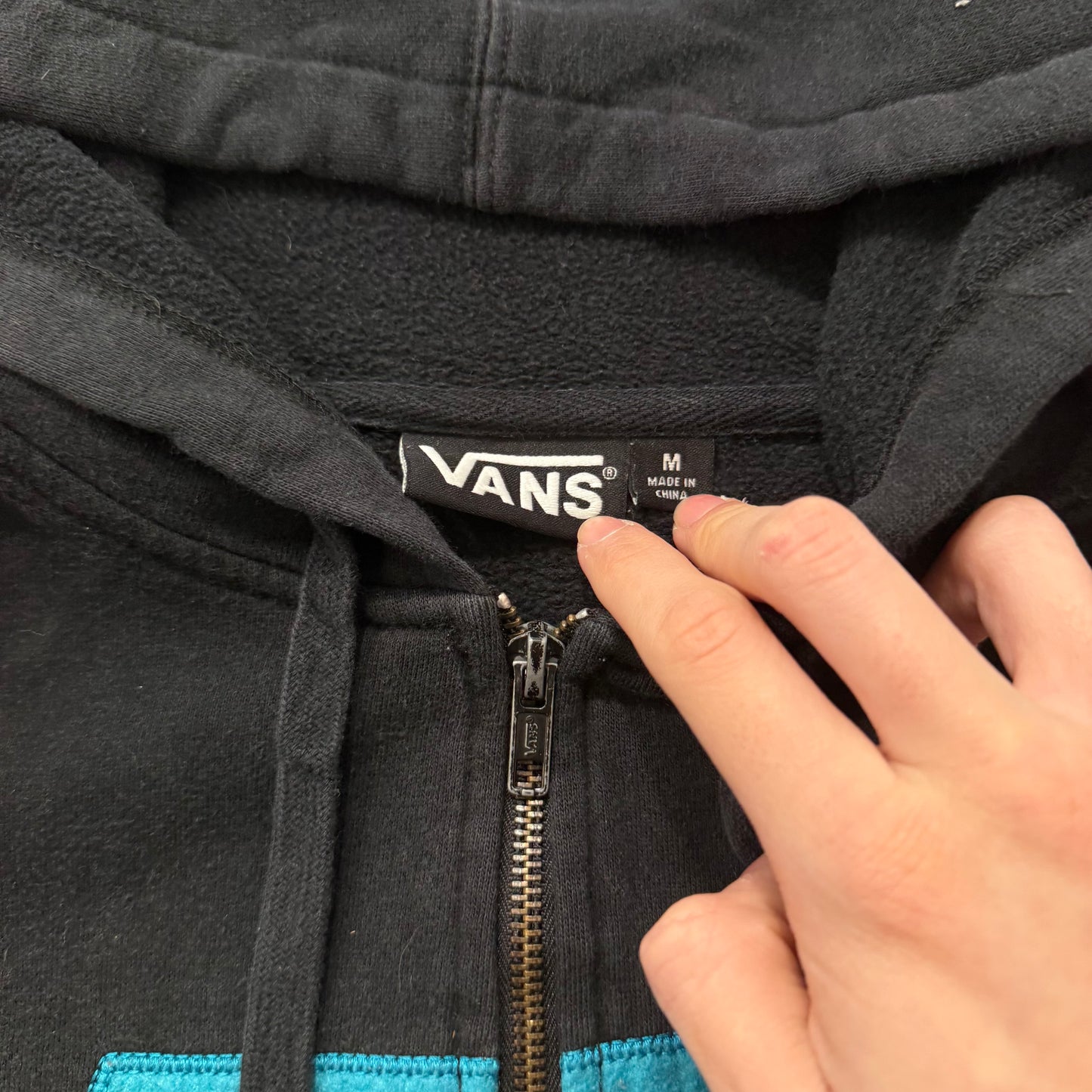 Vans Men's Black Cotton Blend Full Zip Hoodie Split Kangaroo Pockets Logo Size M