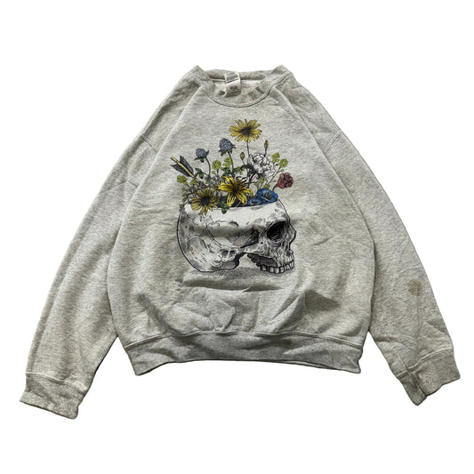 Gildan Heavy Blend Womens Gray Fleece Sweatshirt Floral Skull Graphic Y2K Size M