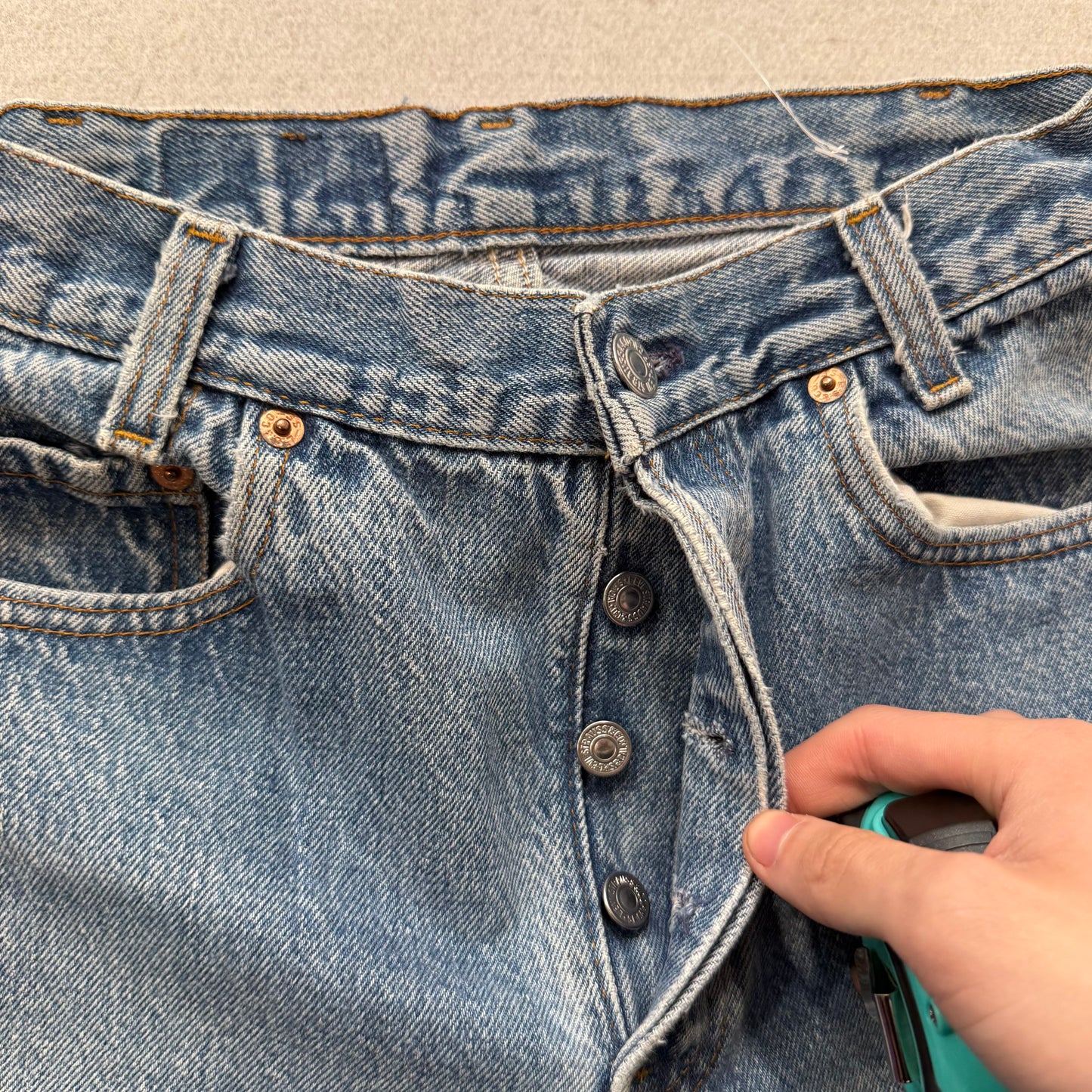 Levi's Student Men's Blue Denim Jeans Pockets Button Fly Made in USA Size 29X30