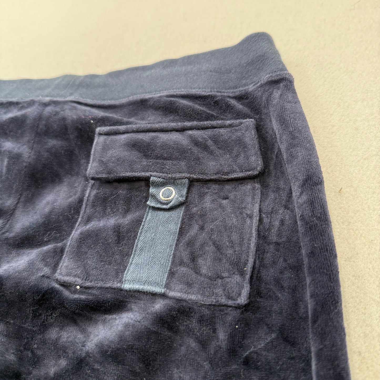 Juicy Couture Women's Navy Velour Flared Track Pants Back Pockets Logo Size S