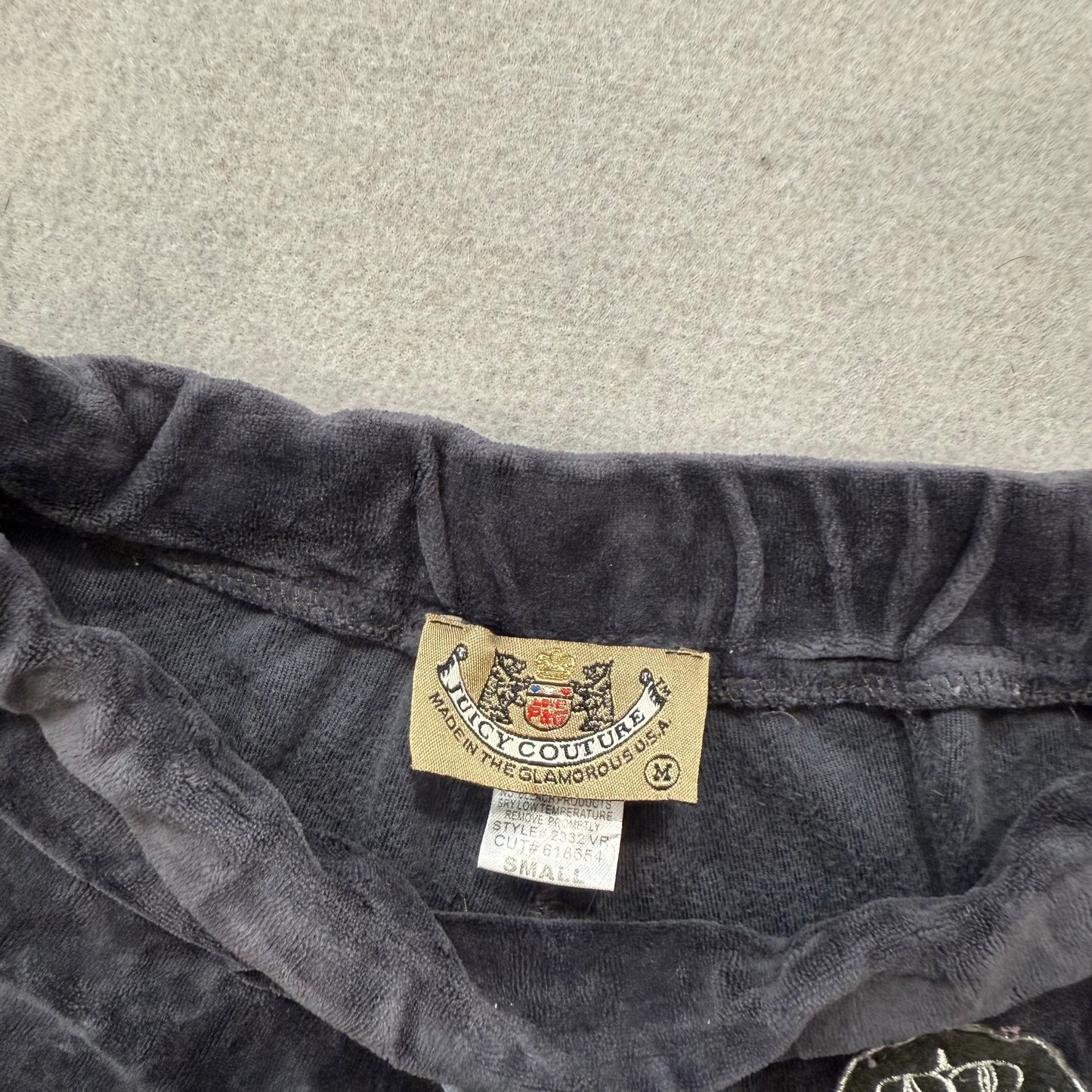 2003 Vintage Juicy Couture Ultra Women's Black Velour Flared Track Pants Size M