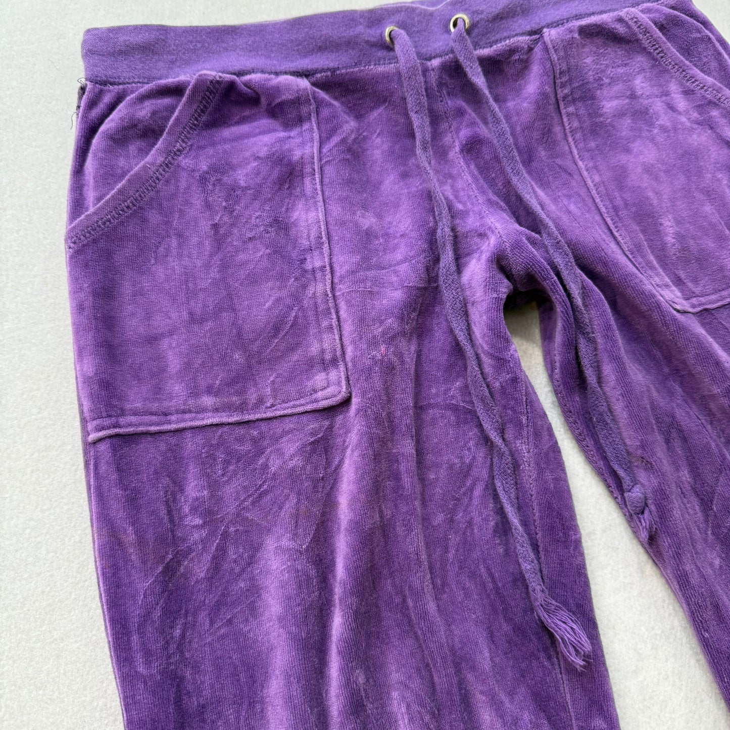 Juicy Couture Women's Purple Velour Flare Track Pant Low Rise Flap Pocket Size M