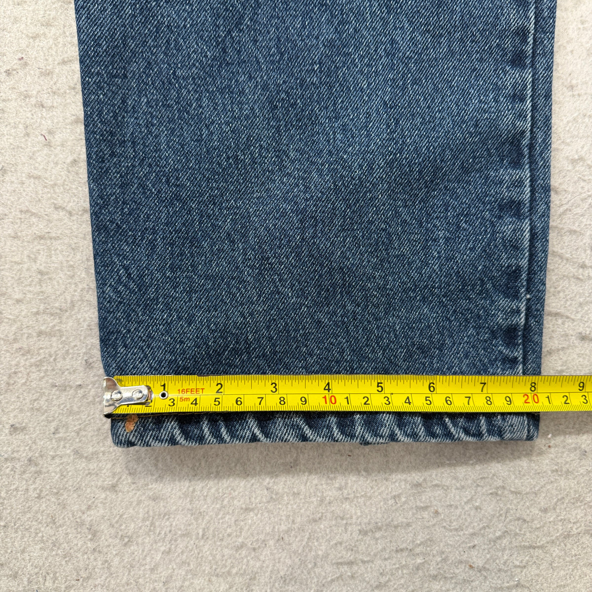 Wrangler Relaxed Fit Medium Wash Jeans Size 40x29 photo 5