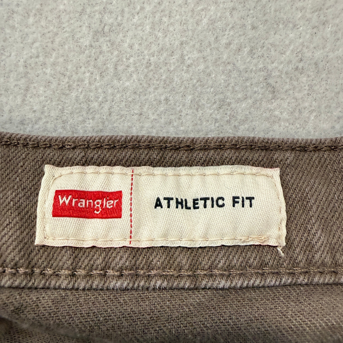 Wrangler Mens Brown Canvas Pants Athletic Fit Pockets Zip-Fly Classic Size 38x30