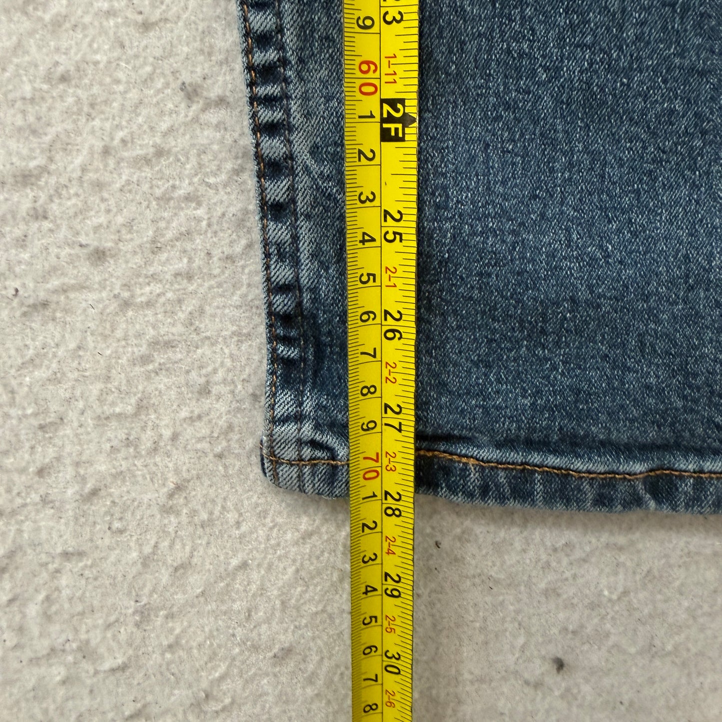 Wrangler Men's Blue Denim Jeans Relaxed Fit Zip-Fly Pockets Classic Size W36