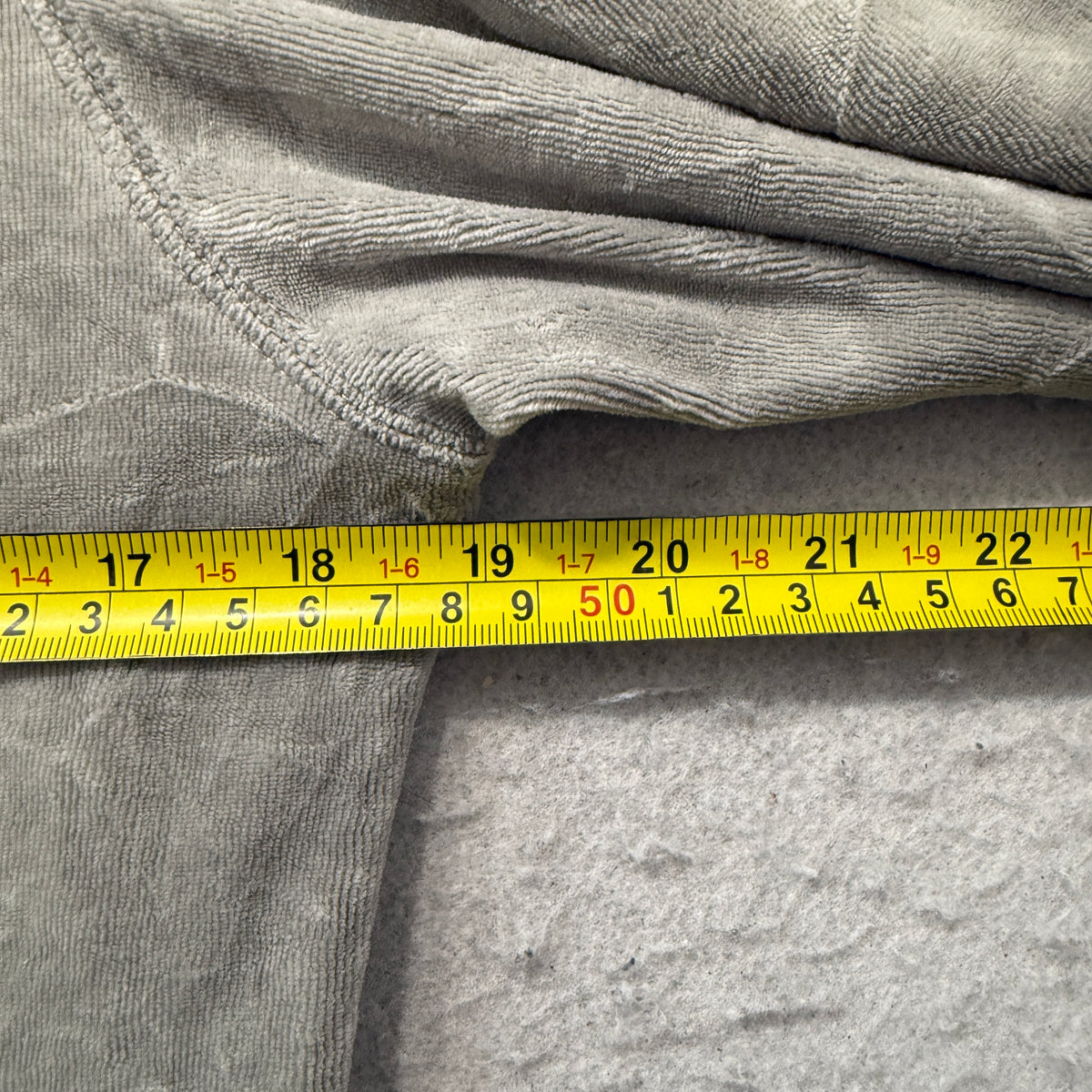 Juicy Couture Cupcake Couture Women's Grey Velour Zip-Up Hoodie Pockets Size XL