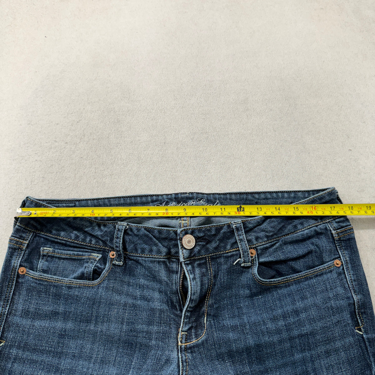 American Eagle Skinny Kick Womne's Blue Denim Jeans Stretch Y2K Size 14 X-Long