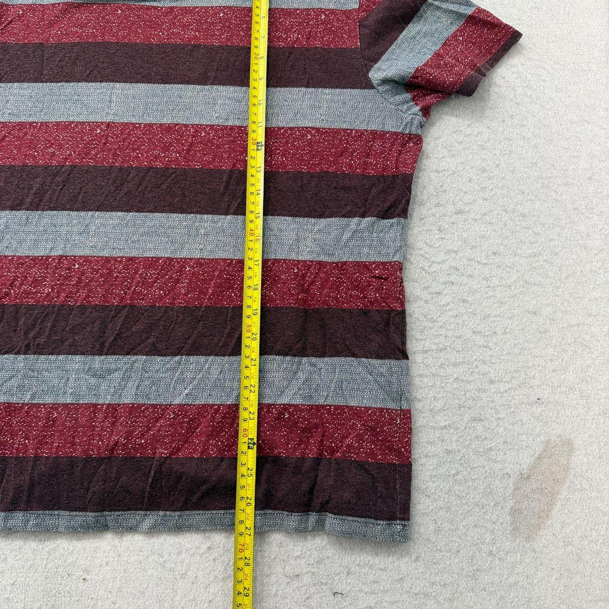 Vintage Y2K 2000's American Rag Burgundy Striped Grunge Tee