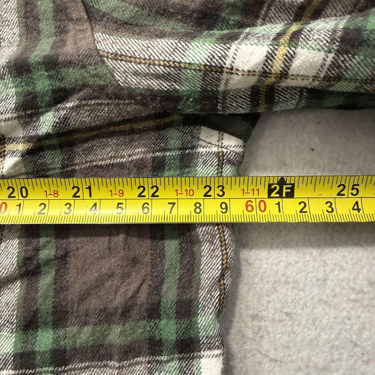 Vintage Y2K 2000's Women's Boxy Brown Green Plaid Button-Up Shirt