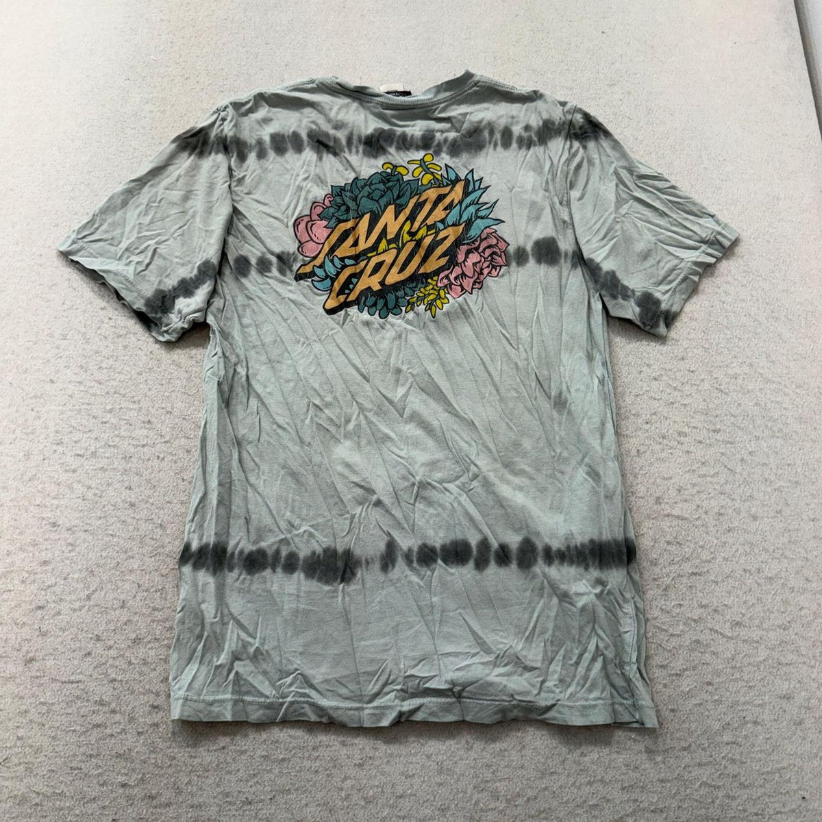 Vintage Y2K 2000's Santa Cruz Grey Faded Graphic Tee