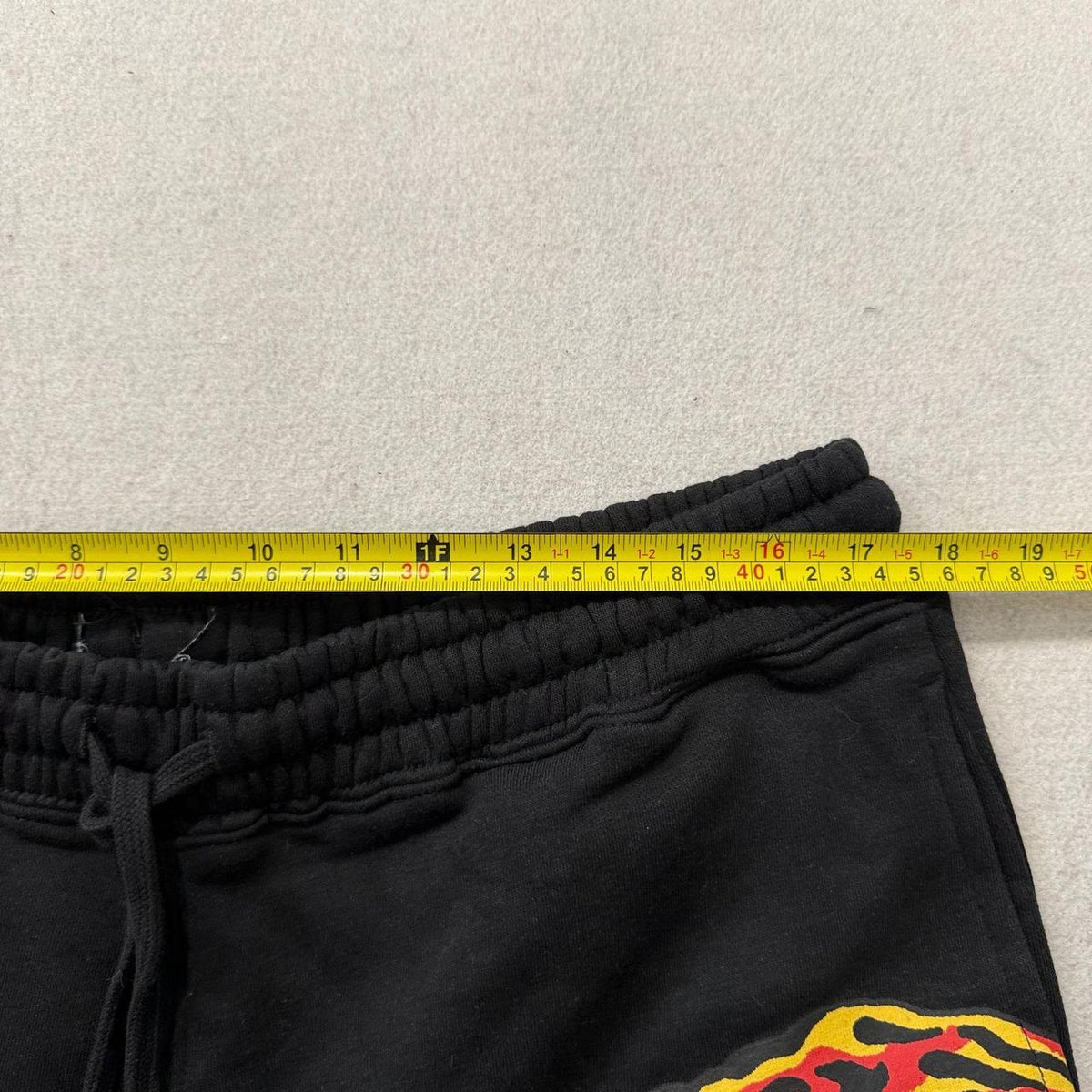 Vintage Y2K 2000's Black Baggy Graphic Tiger Sweatpants