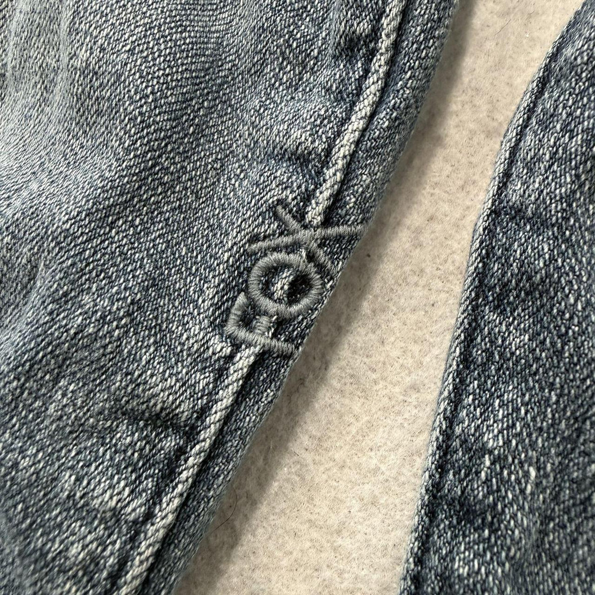 Vintage Y2K 2000's Women's Fox Faded Flare Jeans