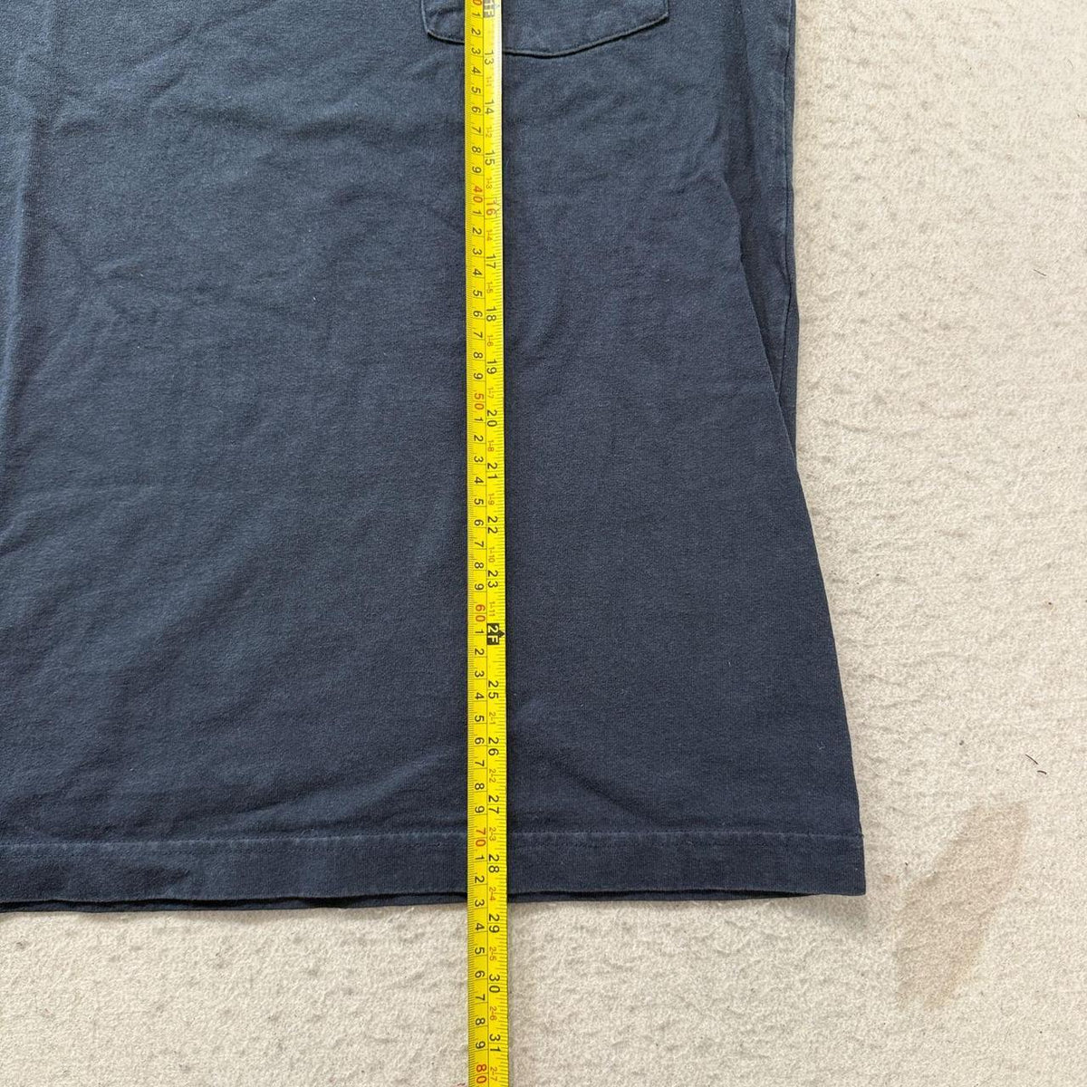 Vintage Y2K 2000's Carhartt Navy Faded Blank Pocket Tee