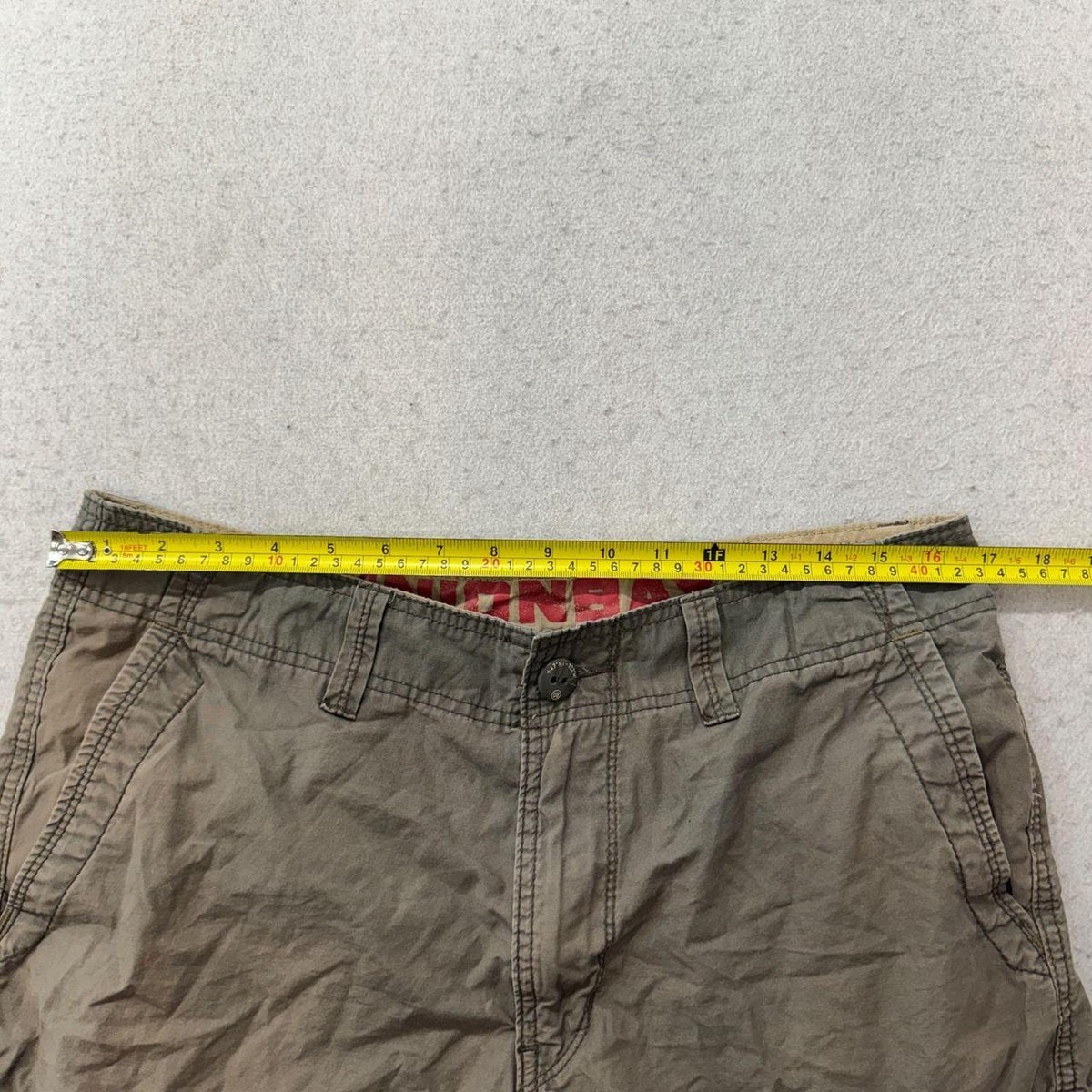 Vintage Y2K 2000's Unionbay Olive Baggy Faded Cargo Shorts