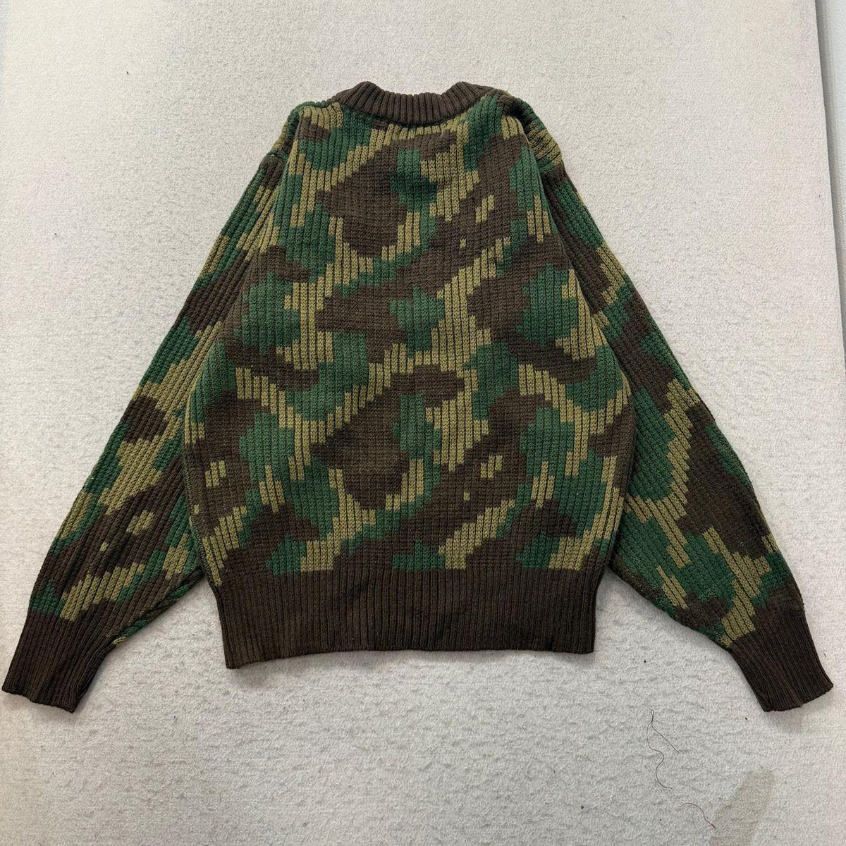 Vintage Y2K 2000's Duck Bay Brown Geometric Boxy Crew Neck Sweater