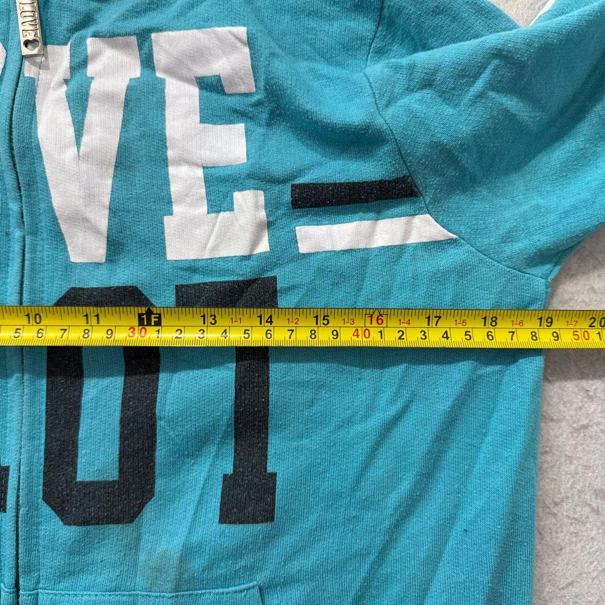 Vintage Y2K 2000's Thrill Teal Boxy Zip Up Graphic Hoodie
