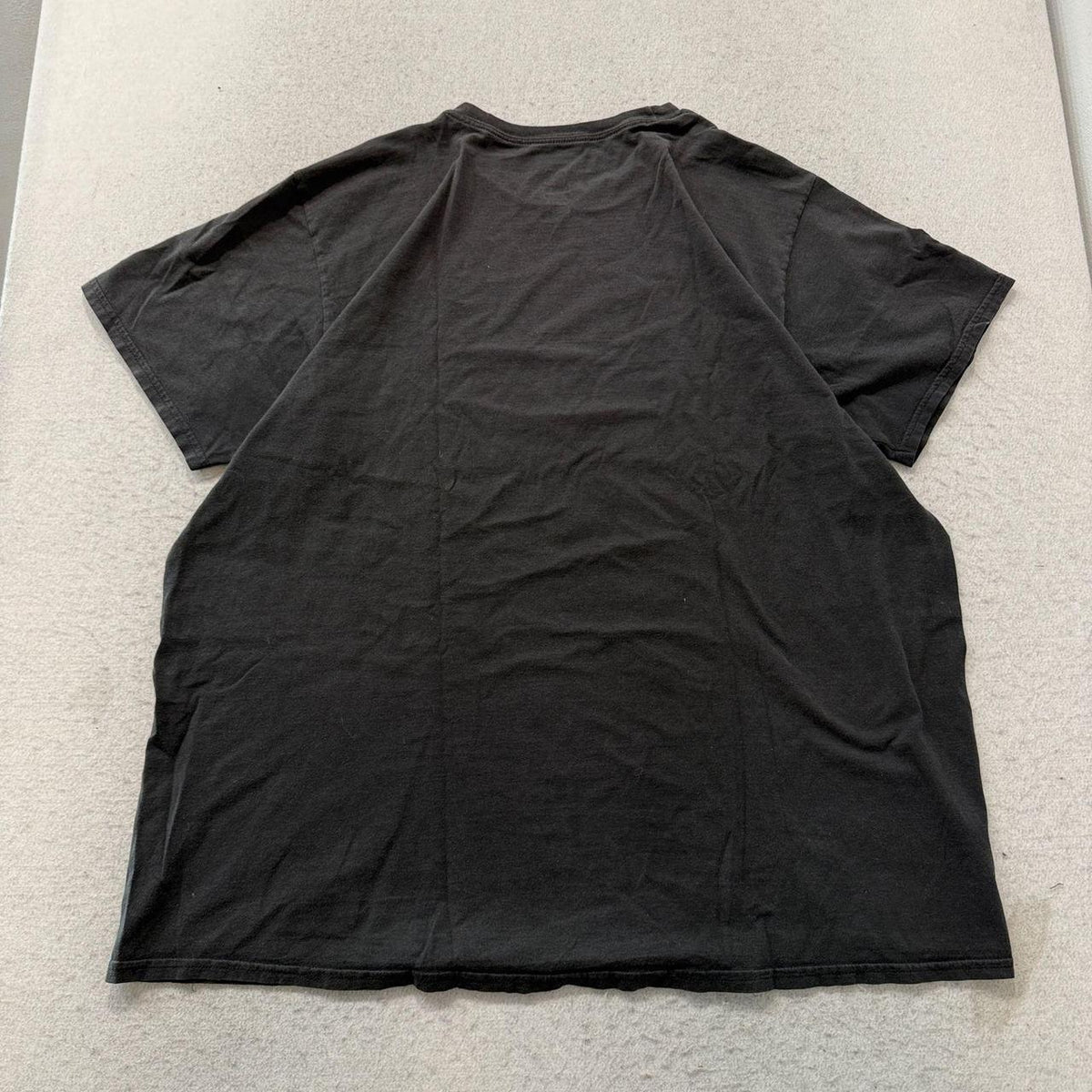 Vintage Y2K 2000's Hanes Black Faded Skull Graphic Tee