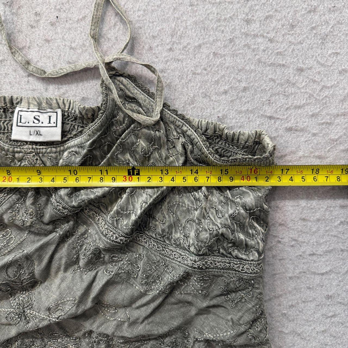 Vintage Y2K 2000's Women's Sage Green Baggy Cargo Pants