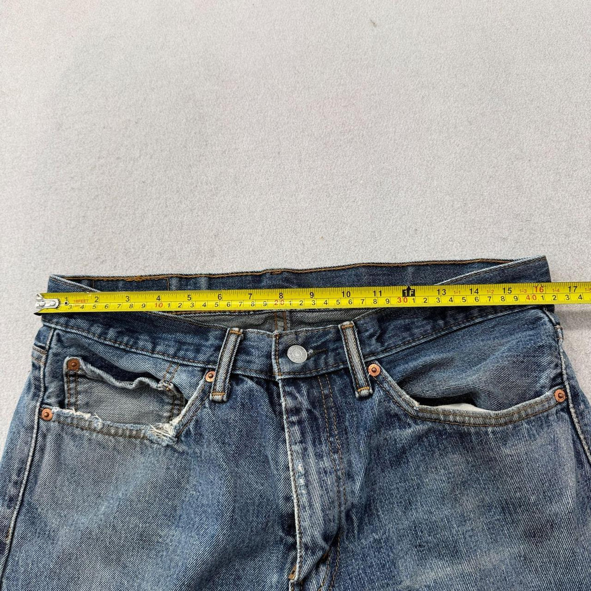 Levi's 505 Baggy Jeans Men's Blue Denim Zip-Fly Pocket Classic Y2K Size W34xL29