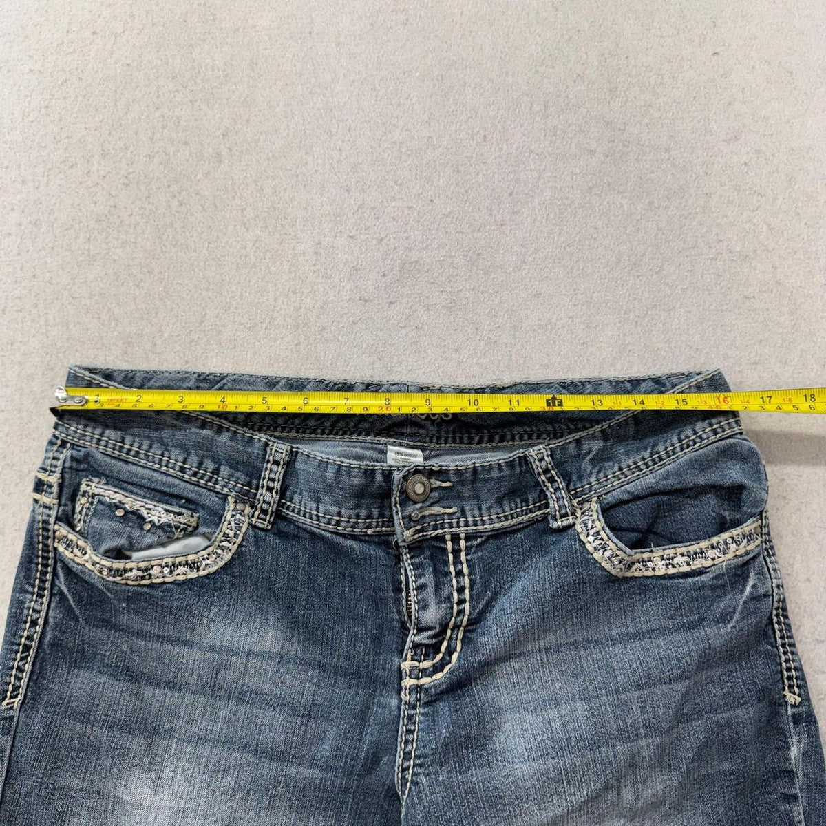 Vintage Y2K 2000's Maurices Faded Open Leg Capri Jeans