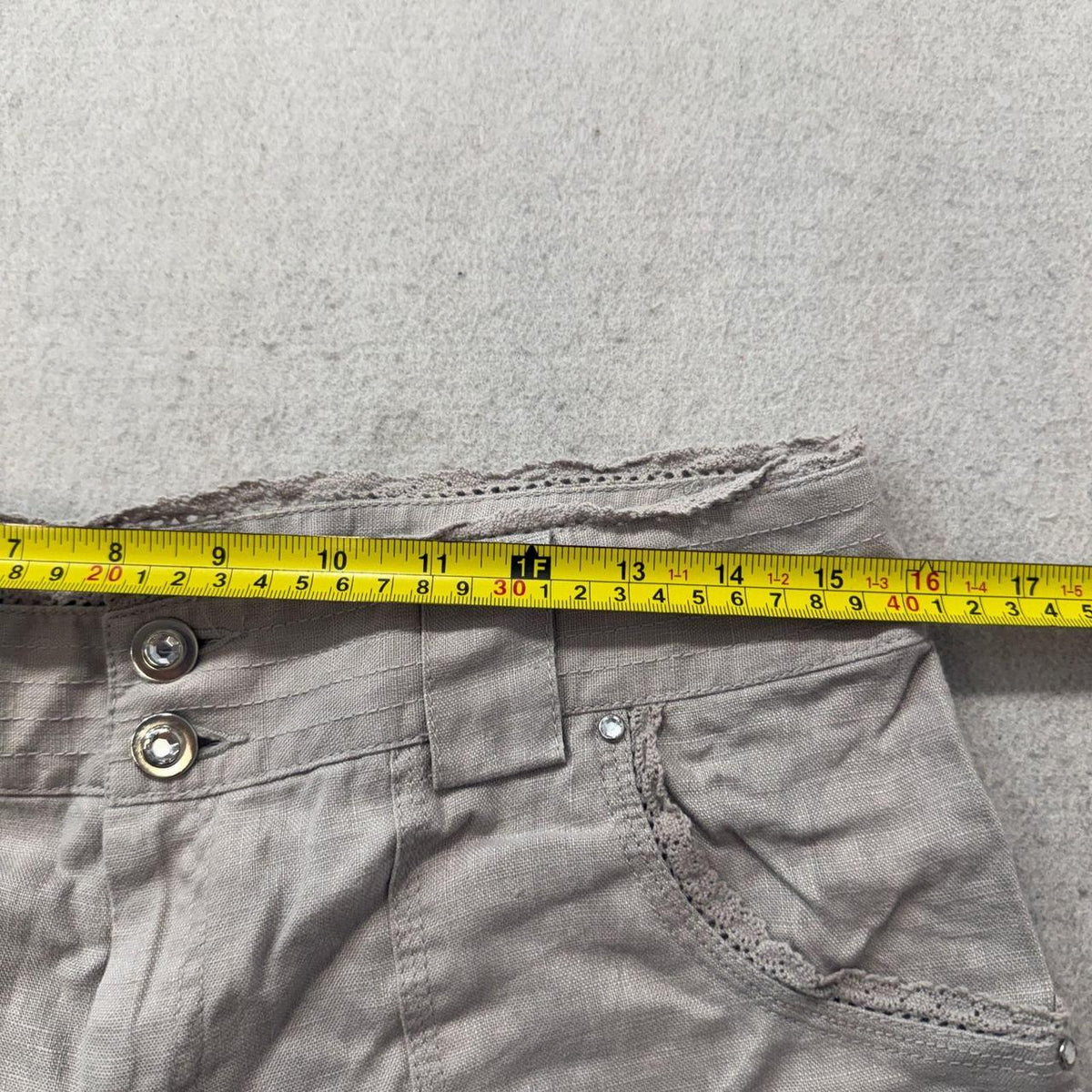 Vintage Y2K 2000's Women's Open Leg Khaki Linen Pants