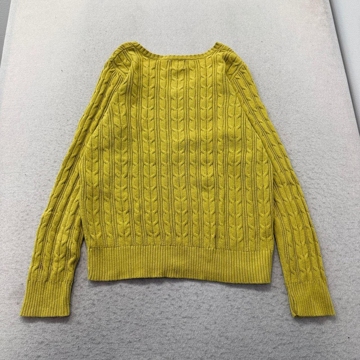 Vintage Y2K 2000's Women's Yellow Boxy Cable Knit Sweater