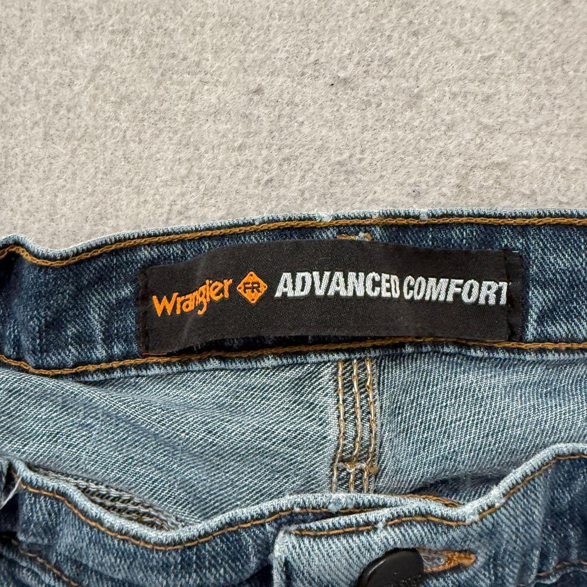 Vintage Y2K 2000's Wrangler Faded Open Leg Jeans