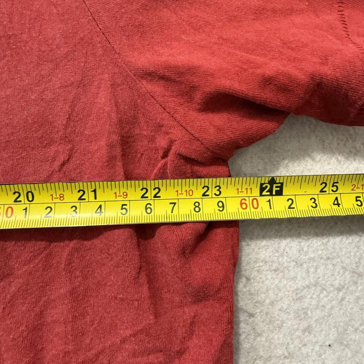Vintage Y2K 2000's Women's Aeropostale Burgundy Graphic Spellout Tee