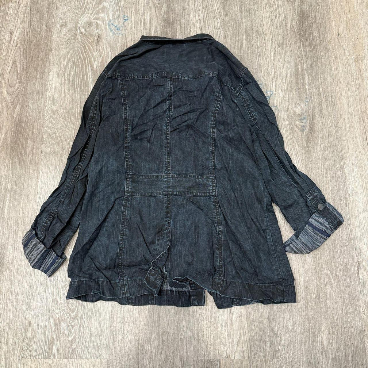Vintage Y2K 2000's Coldwater Creek Dark Wash Boxy Denim Jacket