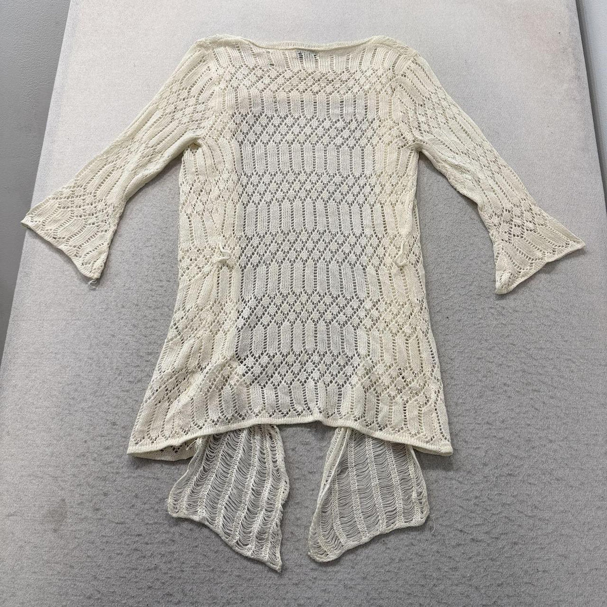 Vintage Y2K 2000's Women's Oversized Cream Lace Cardigan