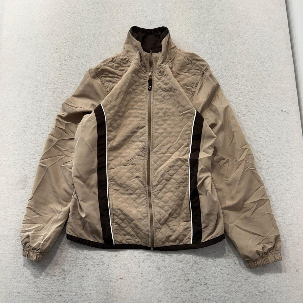 Vintage Y2K 2000's Women's Three Hearts Beige Boxy Zip Up Quilted Jacket