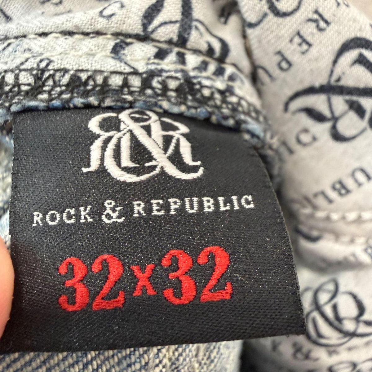 Vintage Y2K 2000's Rock & Republic Distressed Faded Denim Shorts