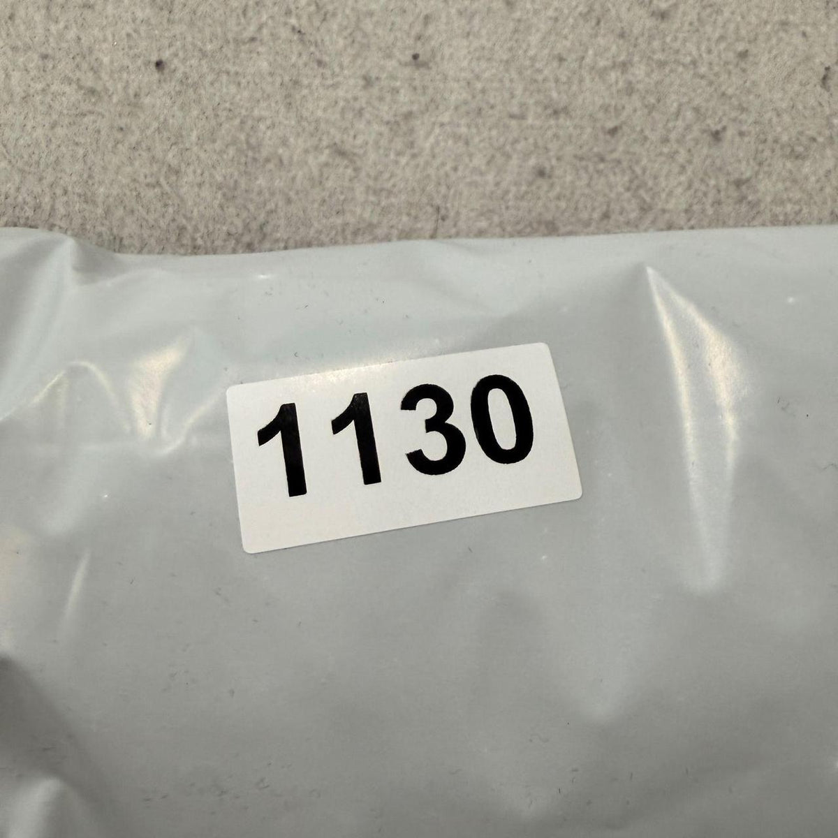 SKU #Z01130 — listing details could not be auto-generated. Please review before publishing.