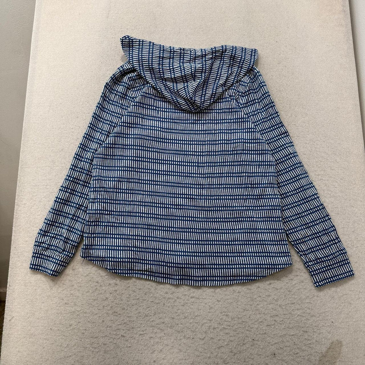 Vintage Y2K 2000's Women's AnyBody Navy Striped Oversized Pullover Hoodie
