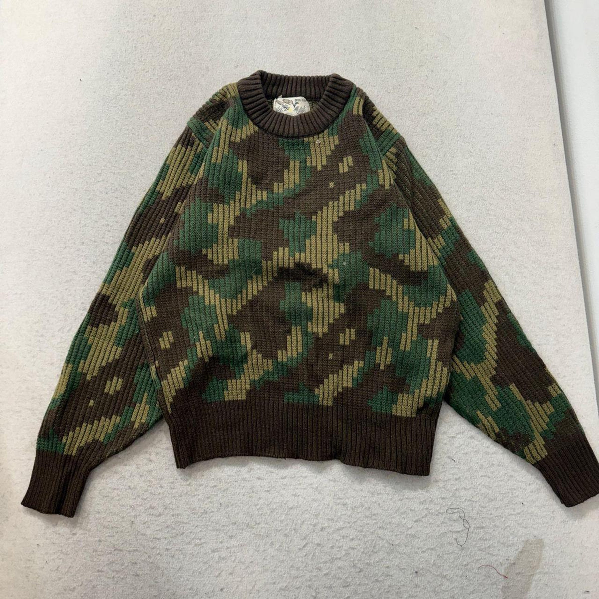 Vintage Y2K 2000's Duck Bay Brown Geometric Boxy Crew Neck Sweater