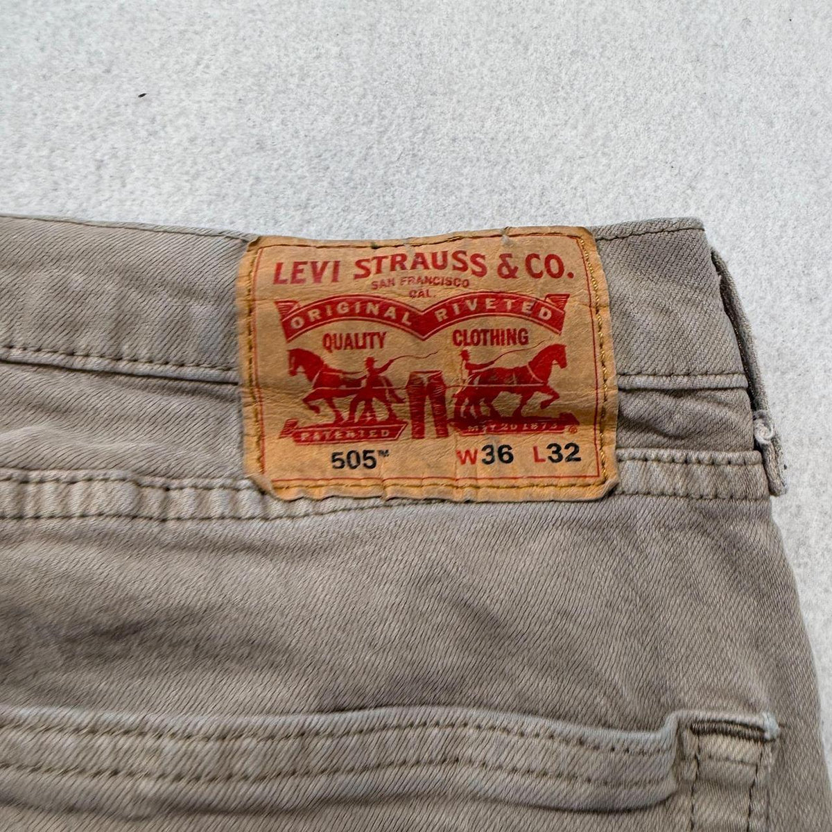 Vintage Y2K 2000's Levi's Faded Open Leg Jeans