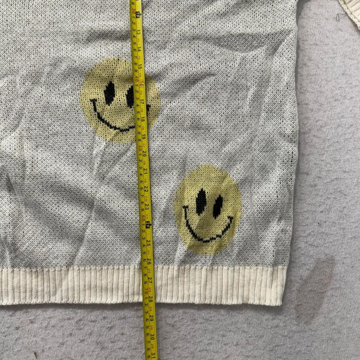 Vintage Y2K 2000's Just Polly Cream Oversized Graphic Smiley Sweater